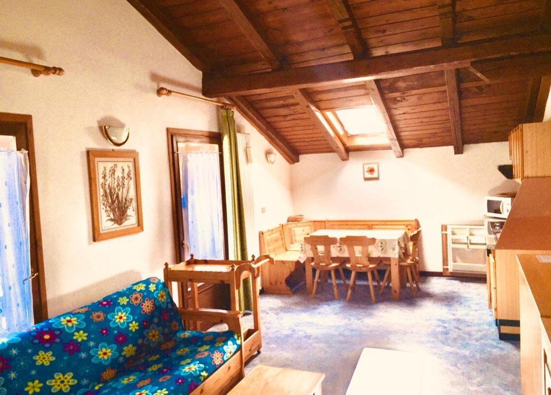 Apartamento Casa Martini Mezzana  Exterior foto