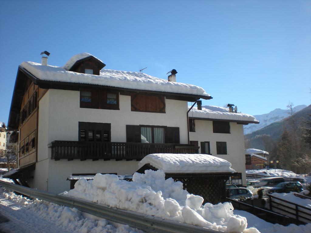 Apartamento Casa Martini Mezzana  Exterior foto